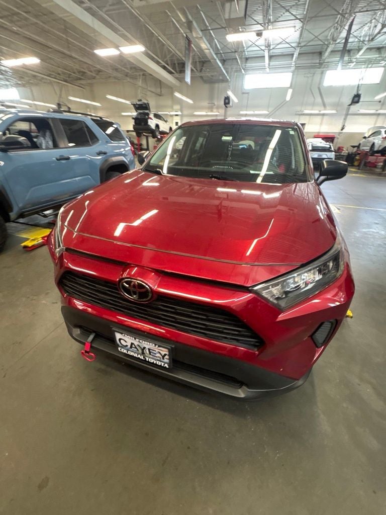 2022 Toyota RAV4 LE