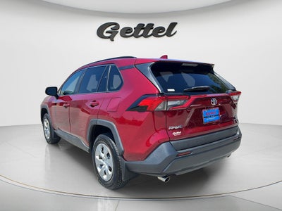 2020 Toyota RAV4 LE