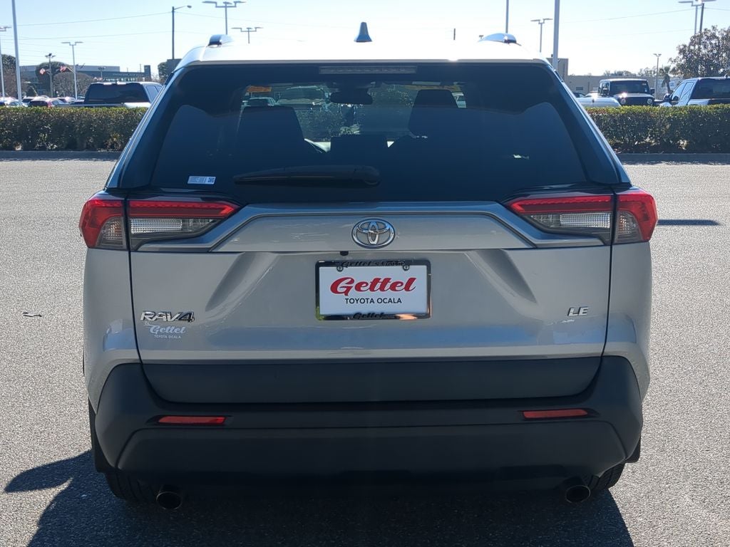 2020 Toyota RAV4 LE