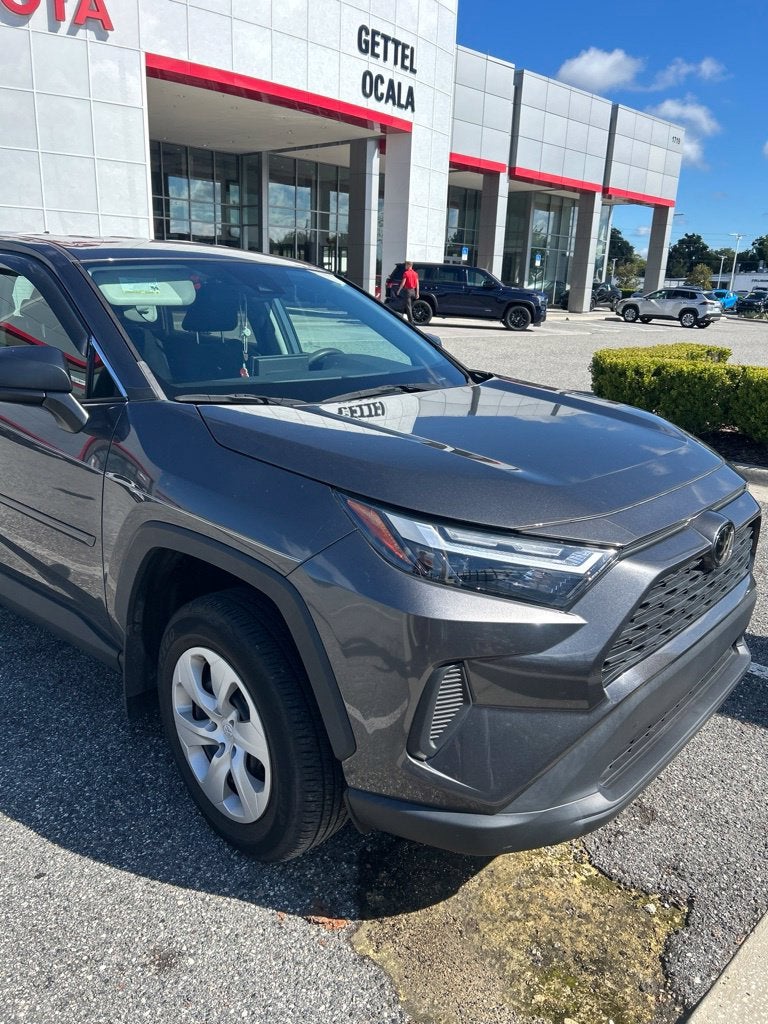 2023 Toyota RAV4 LE