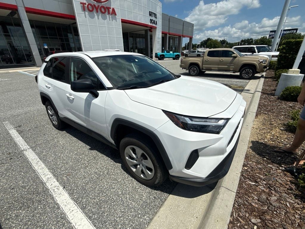 2023 Toyota RAV4 LE