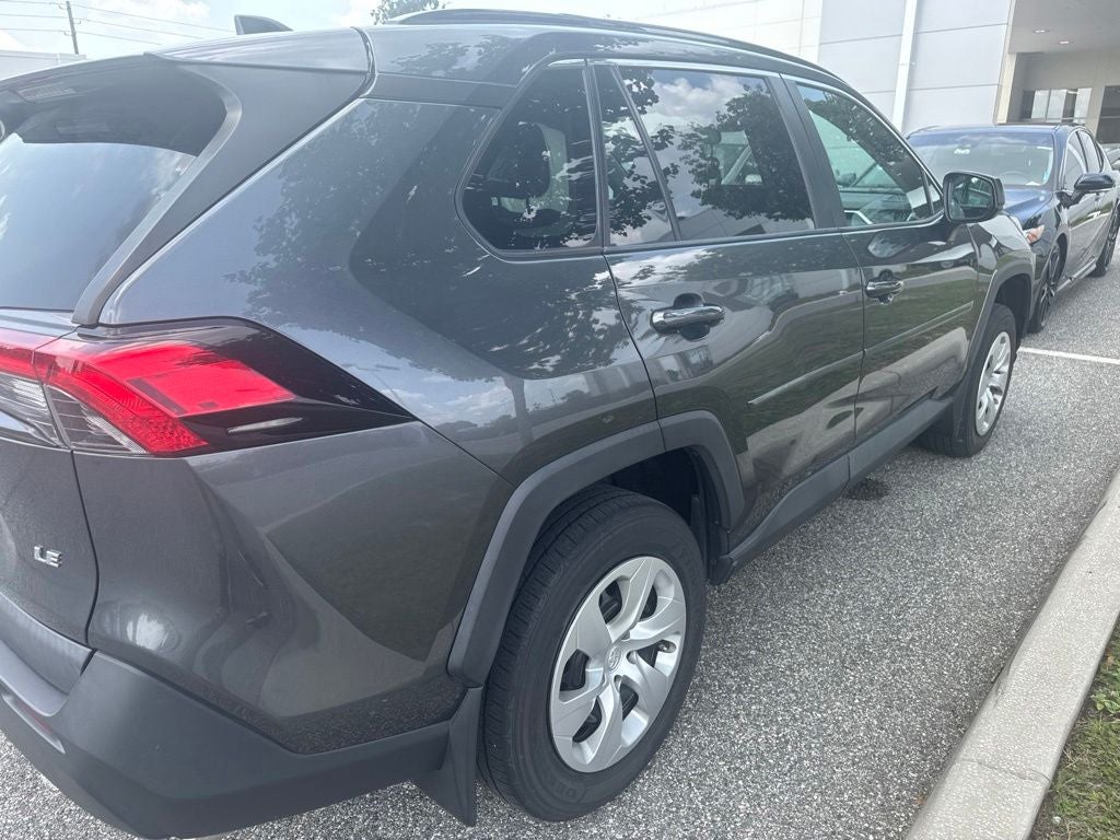 2021 Toyota RAV4 LE