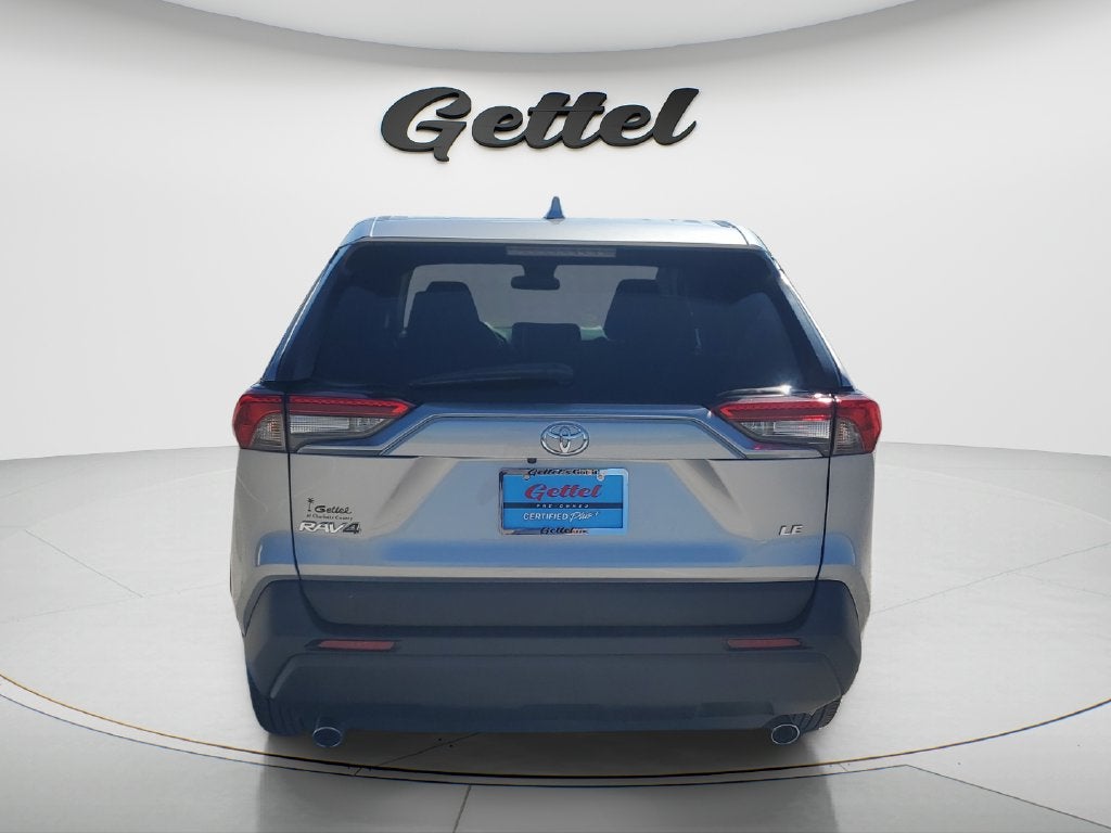 2024 Toyota RAV4 LE