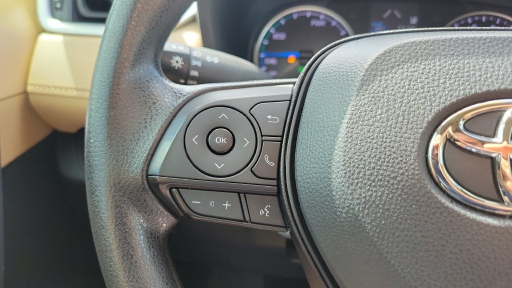 2022 Toyota RAV4 Hybrid LE