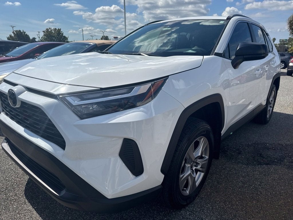 2025 Toyota RAV4 Hybrid LE