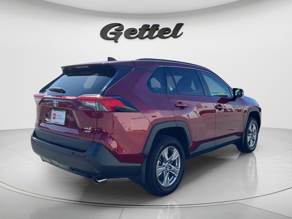 2024 Toyota RAV4 XLE