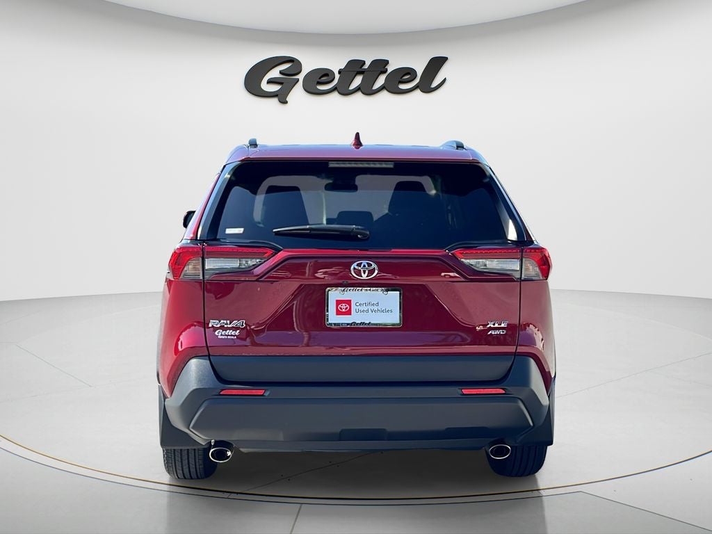 2024 Toyota RAV4 XLE