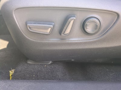 2019 Toyota RAV4 HYBRID XLE