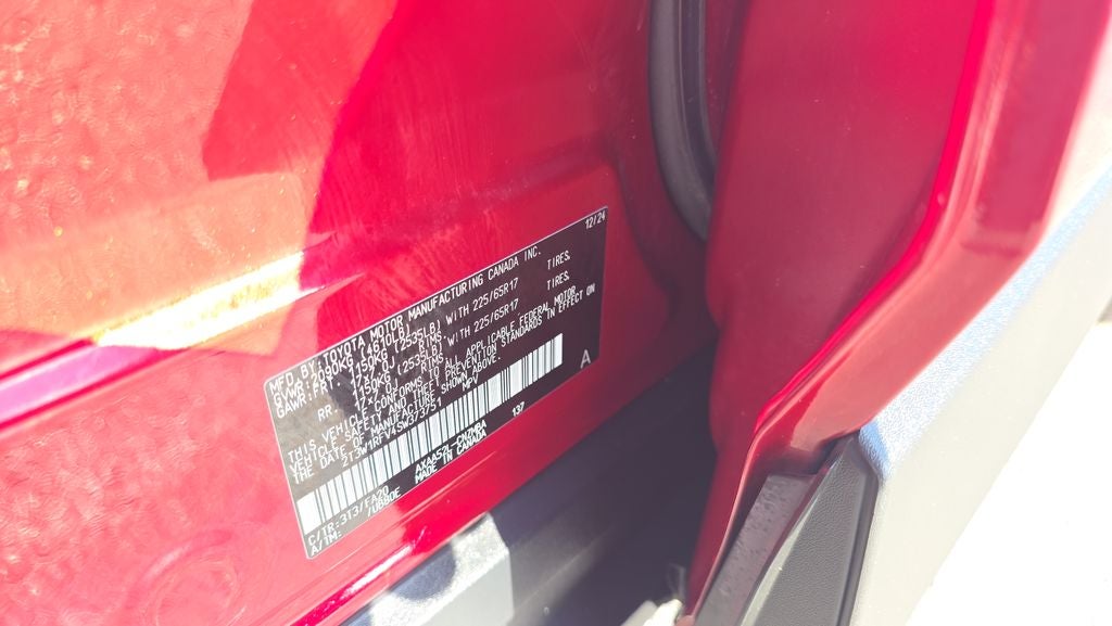 2025 Toyota RAV4 XLE