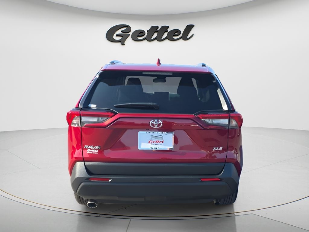 2025 Toyota RAV4 XLE