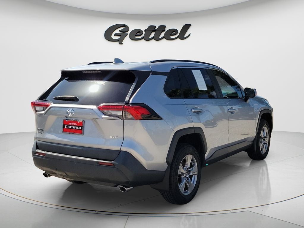 2023 Toyota RAV4 XLE
