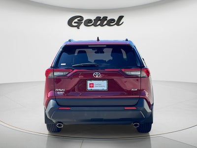 2025 Toyota RAV4 XLE