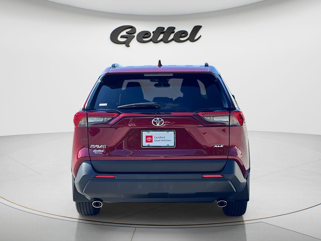 2025 Toyota RAV4 XLE
