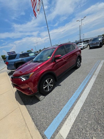 2018 Toyota RAV4 XLE