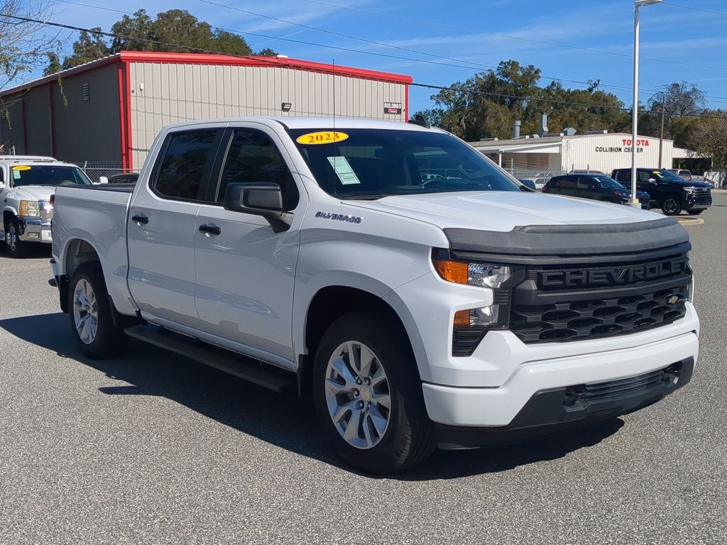 2023 Chevrolet Silverado Custom