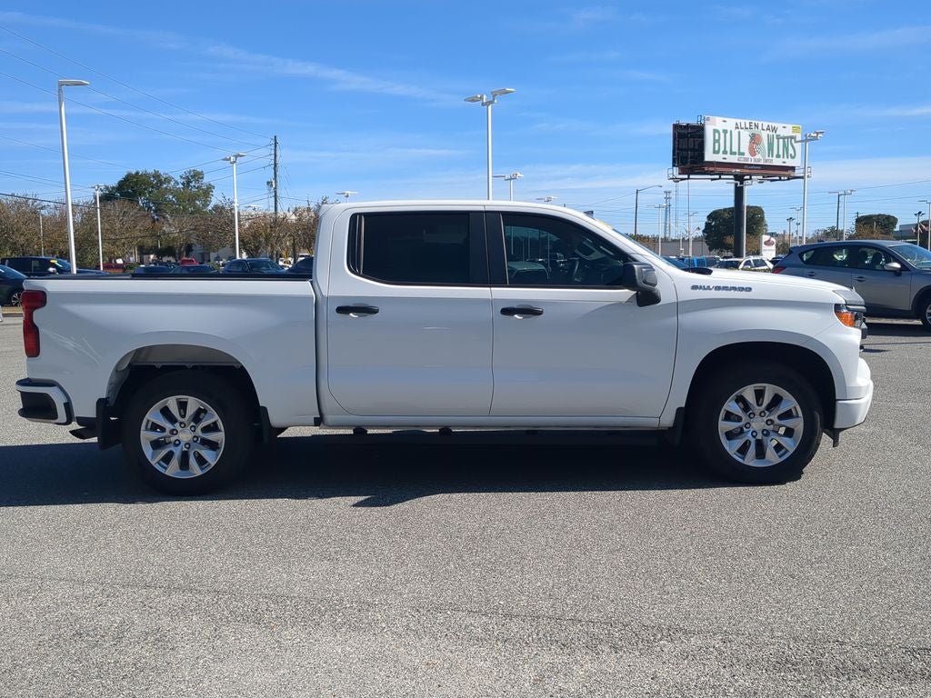 2023 Chevrolet Silverado Custom