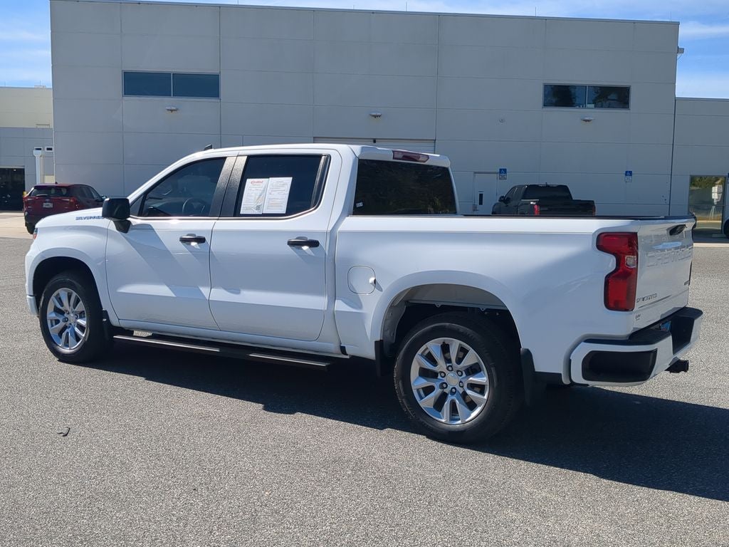 2023 Chevrolet Silverado Custom