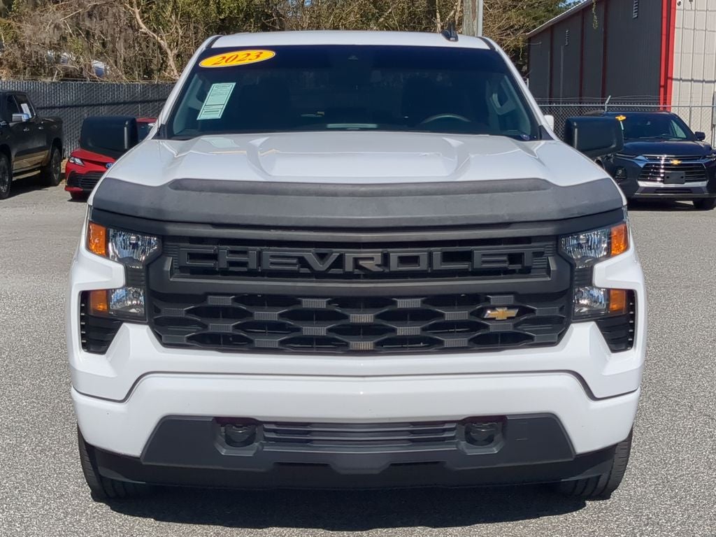 2023 Chevrolet Silverado Custom