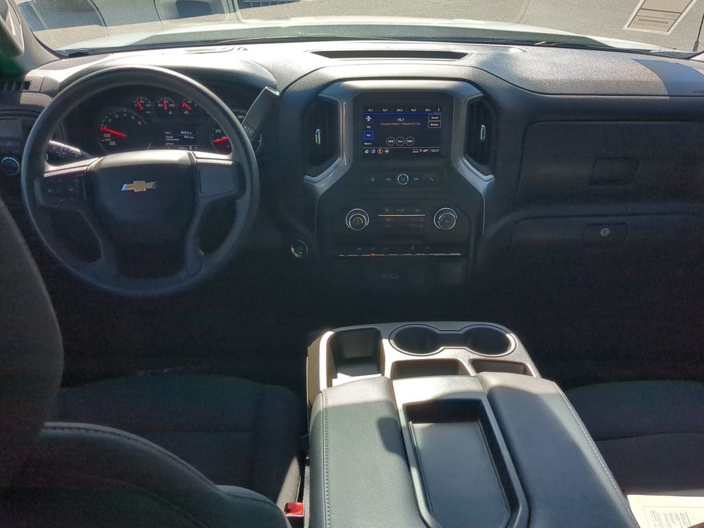 2023 Chevrolet Silverado Custom