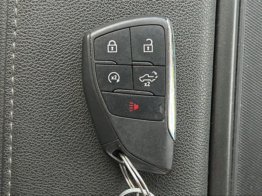 2023 Chevrolet Silverado Custom