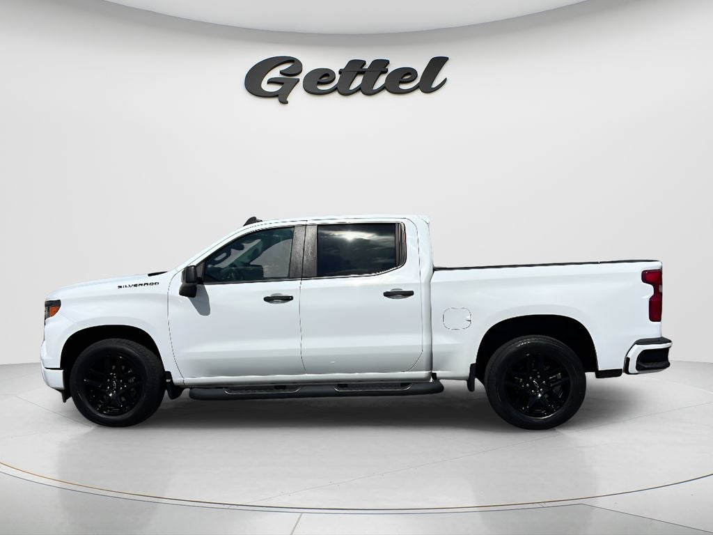2023 Chevrolet Silverado Custom