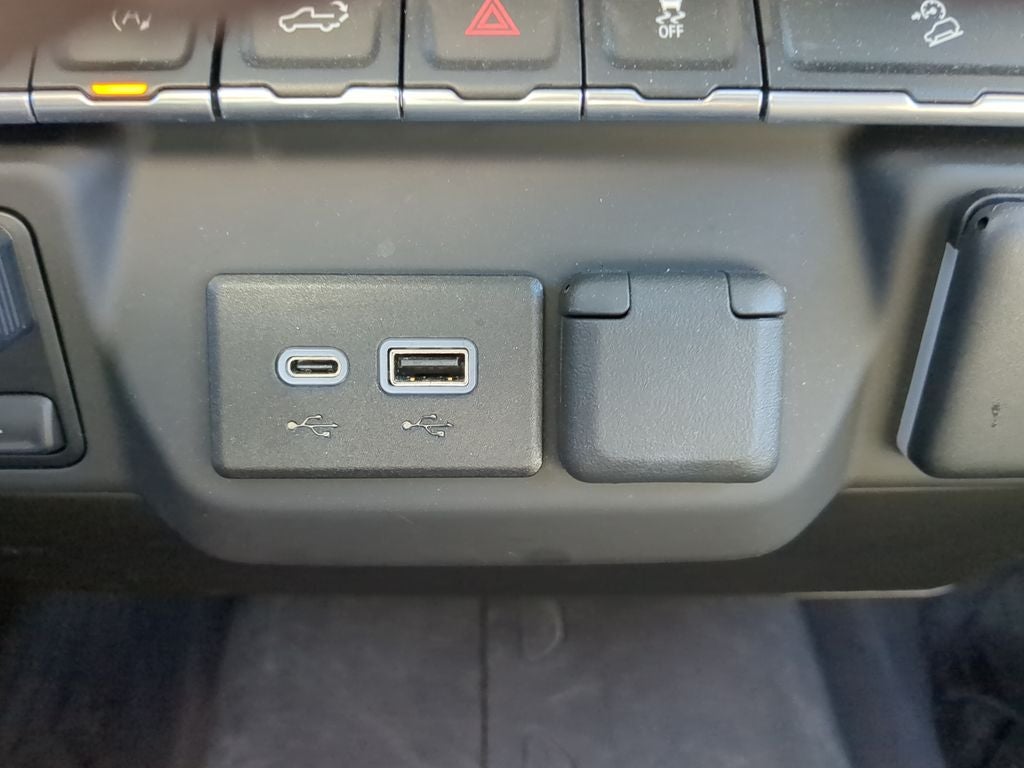 2023 Chevrolet Silverado Custom Trail Boss