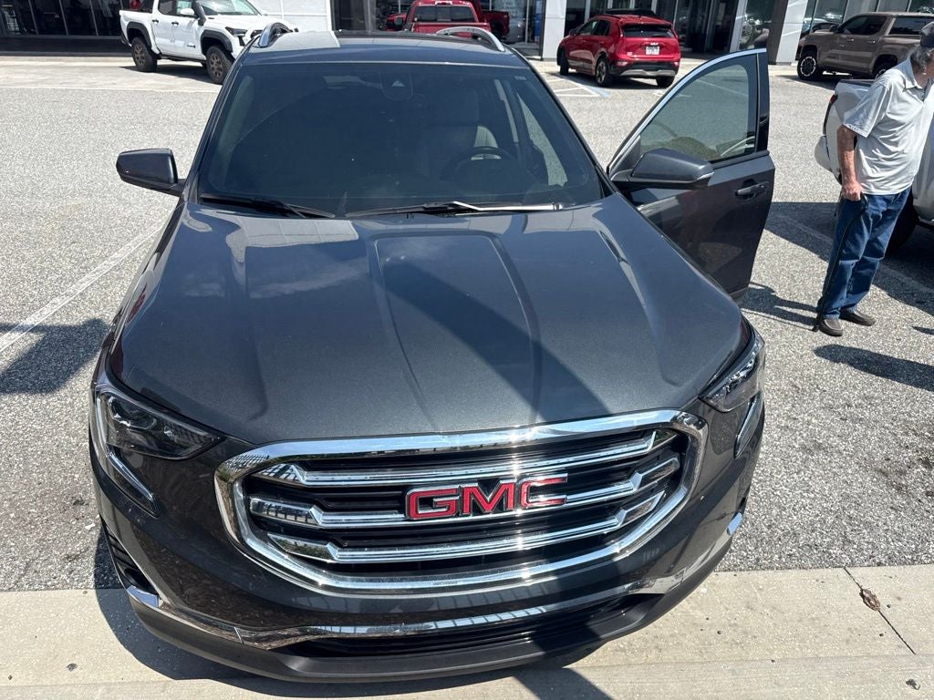 2021 GMC Terrain SLT