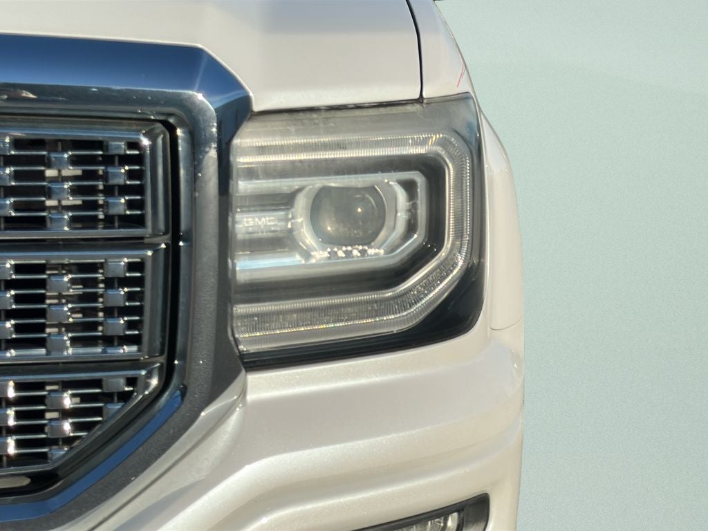 2016 GMC Sierra Denali