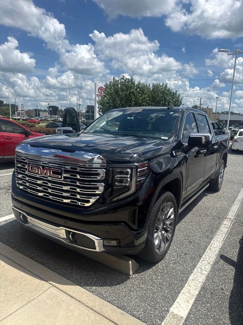 2025 GMC Sierra Denali
