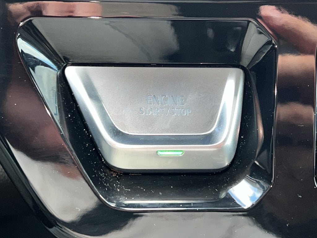 2025 GMC Sierra Denali