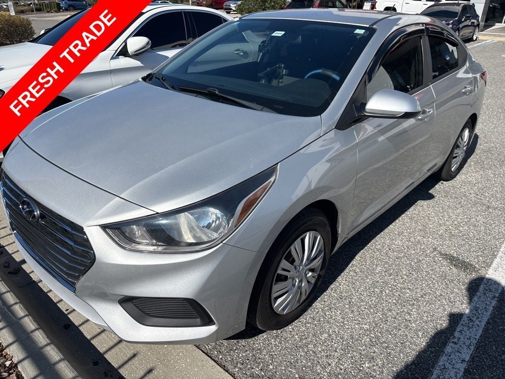 2020 Hyundai Accent SE