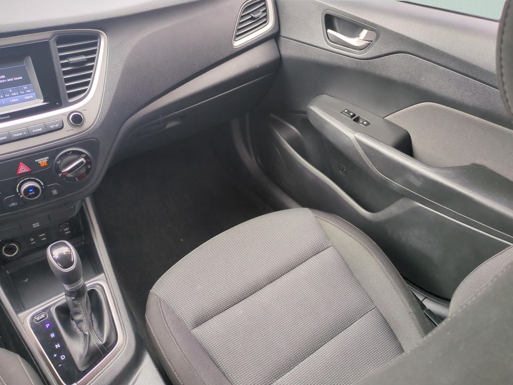 2020 Hyundai Accent SE