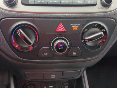 2020 Hyundai Accent SE