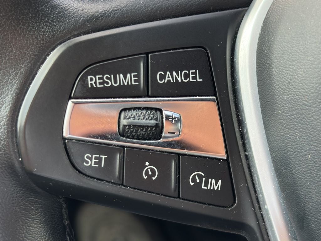 2021 BMW 330i 330i xDrive