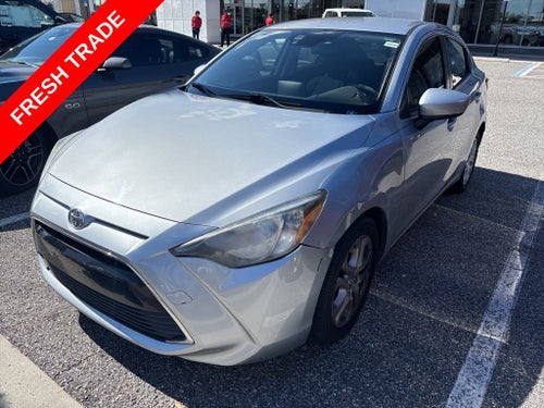 2017 Toyota Yaris iA Base
