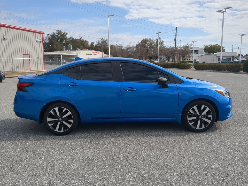 2022 Nissan Versa 1.6 SR