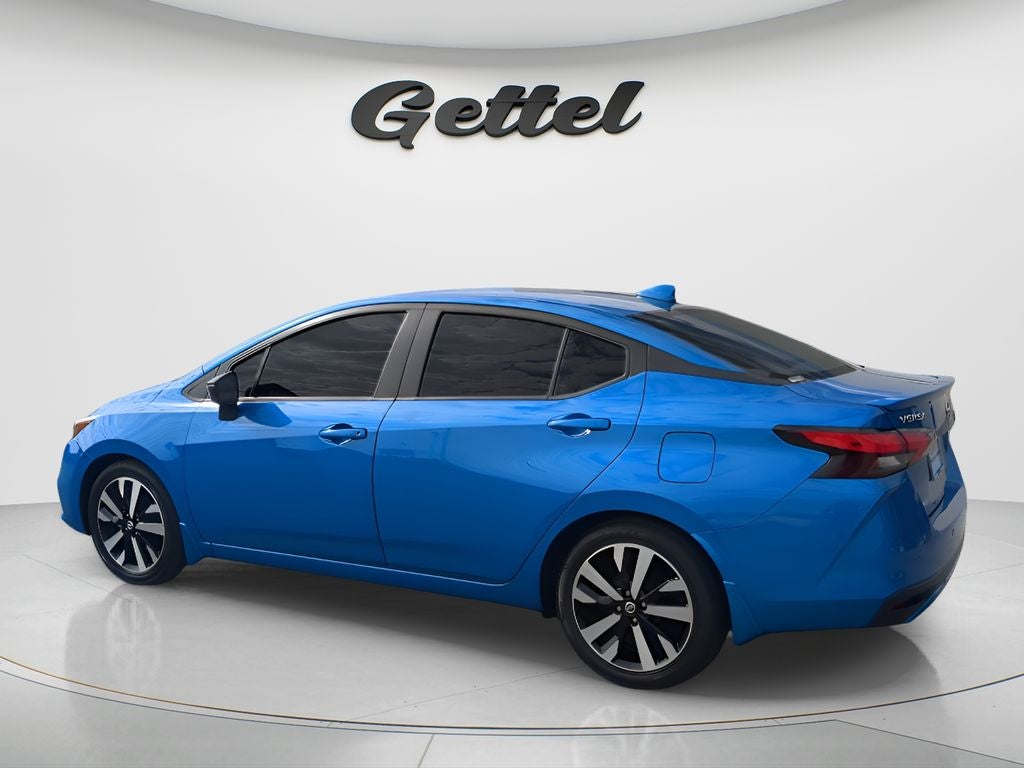 2022 Nissan Versa 1.6 SR