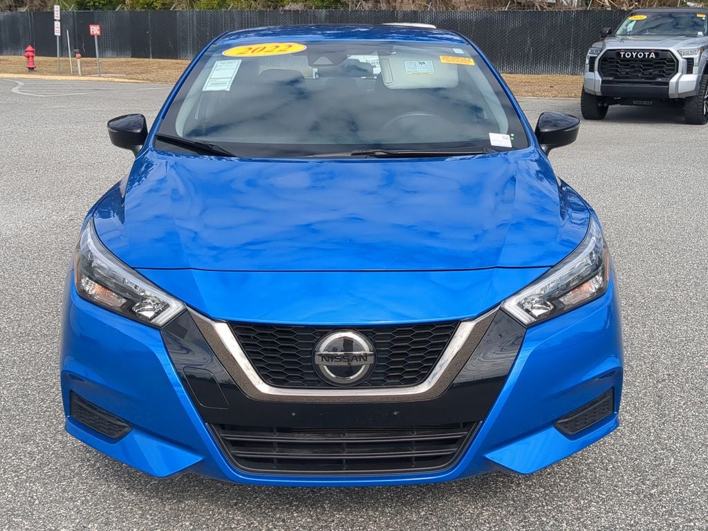 2022 Nissan Versa 1.6 SR