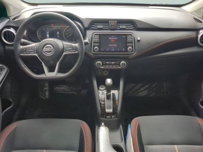 2022 Nissan Versa 1.6 SR