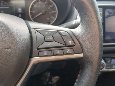 2022 Nissan Versa 1.6 SR