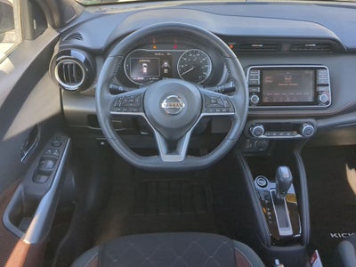 2020 Nissan Kicks SR