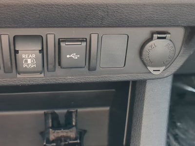 2023 Toyota TACOMA SR5 SR5 V6