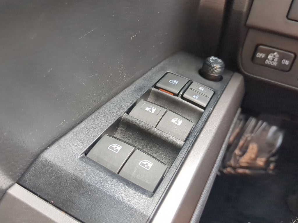 2023 Toyota TACOMA SR5 SR5 V6