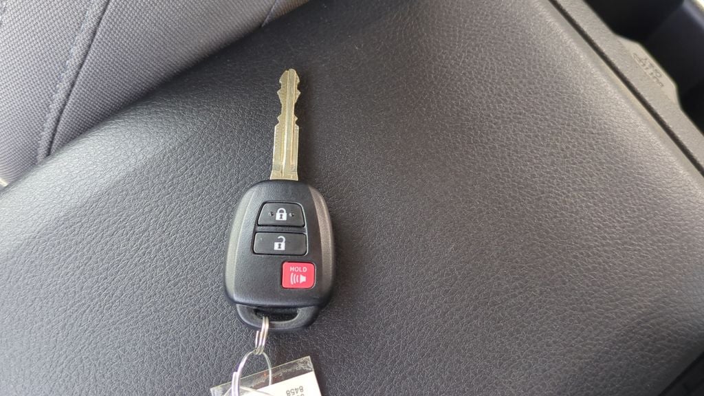 2022 Toyota TACOMA SR SR V6