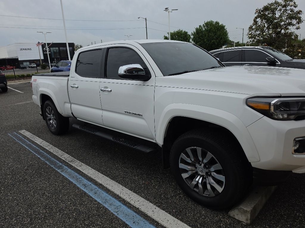 2023 Toyota TACOMA LIMITED Limited V6
