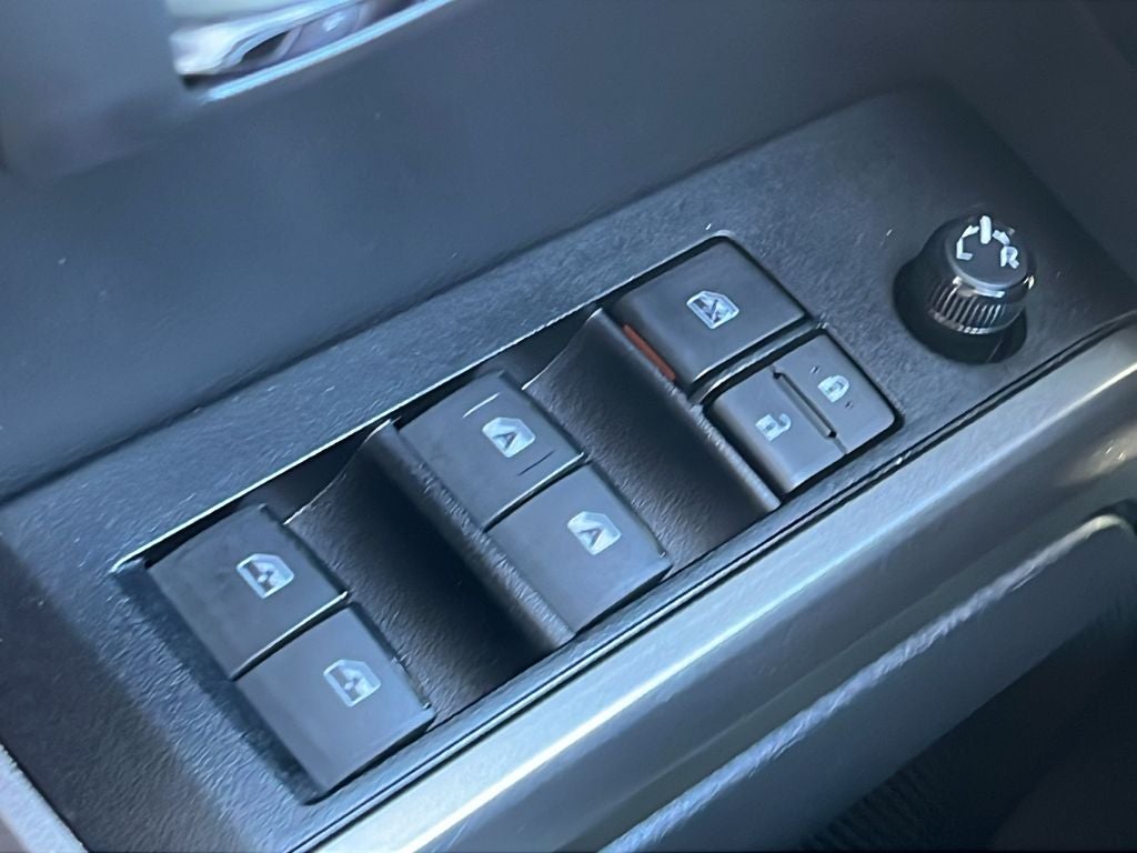 2023 Toyota TACOMA LIMITED Limited V6