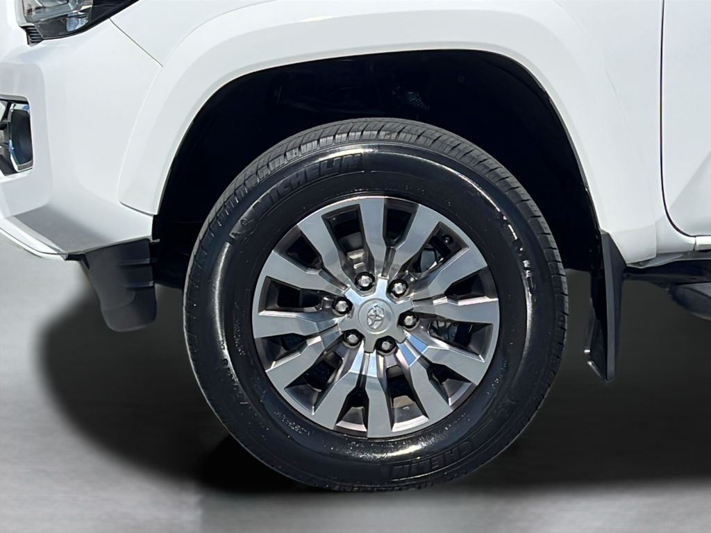 2023 Toyota TACOMA LIMITED Limited V6