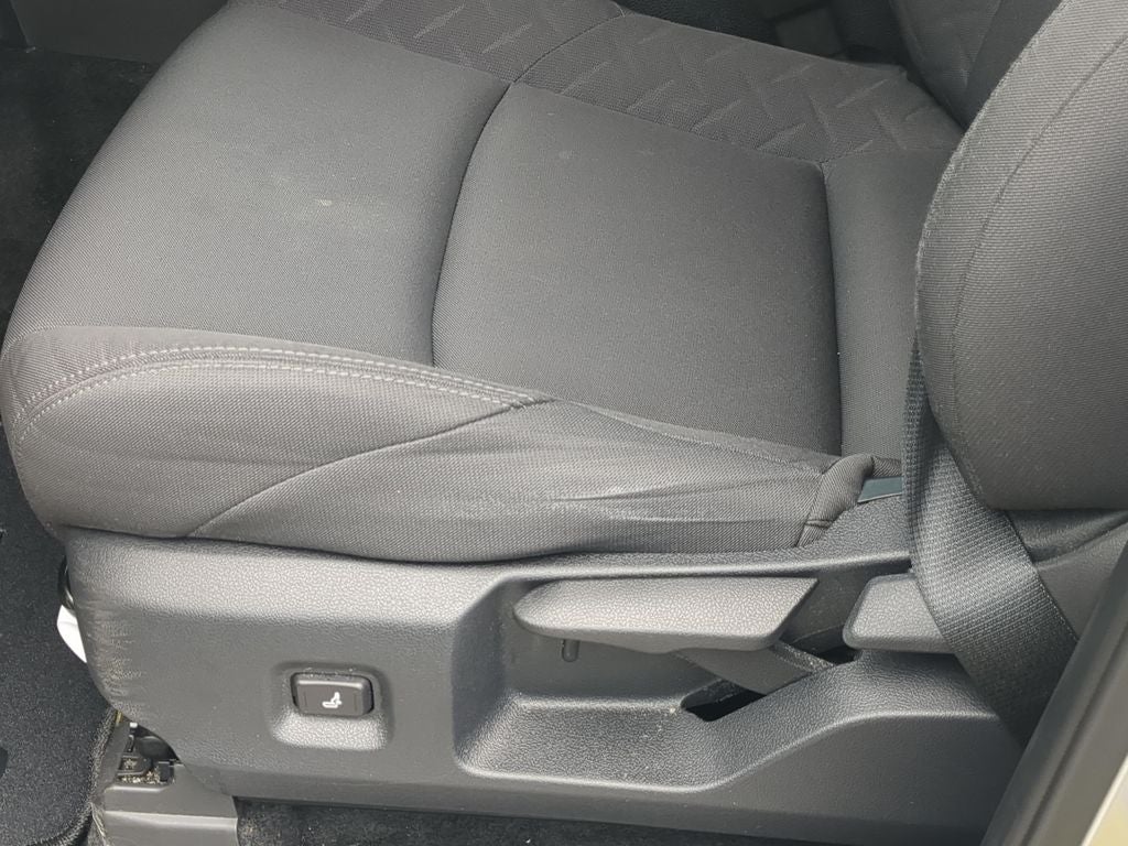 2024 Toyota TACOMA SR5 SR5