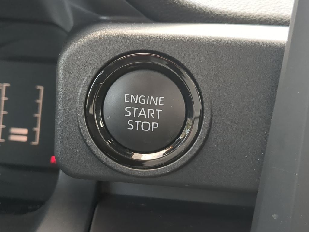 2024 Toyota TACOMA SR5 SR5