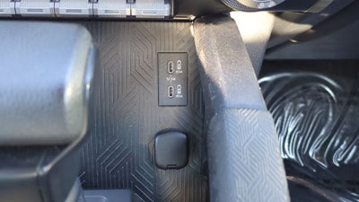 2024 Toyota TACOMA SR5 SR5